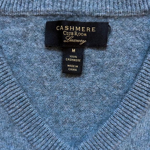 Club Room (Macy’s) cashmere sweater - Picture 2 of 2